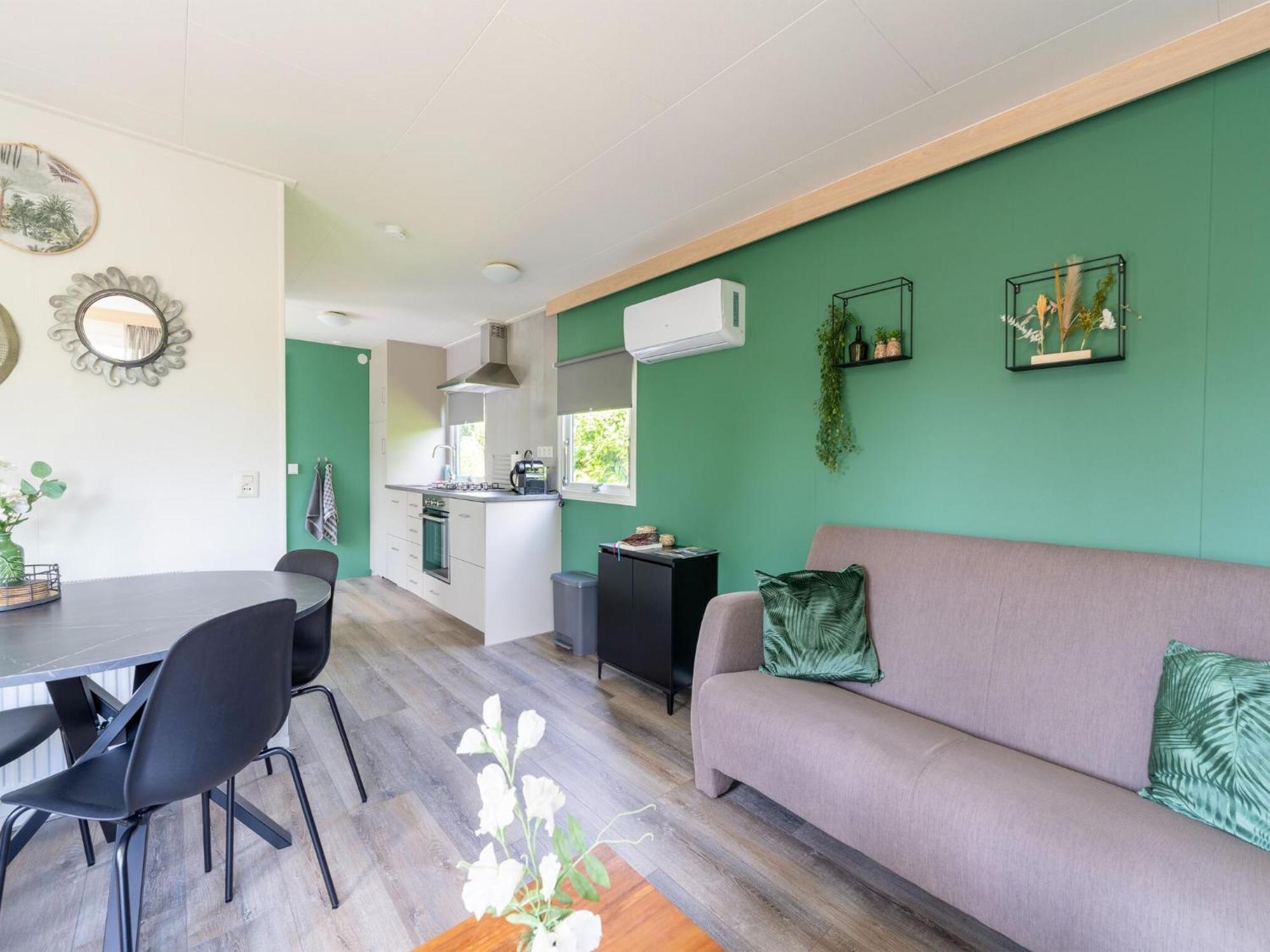 Cozy Chalet In Stegeren With A Terrace 外观 照片